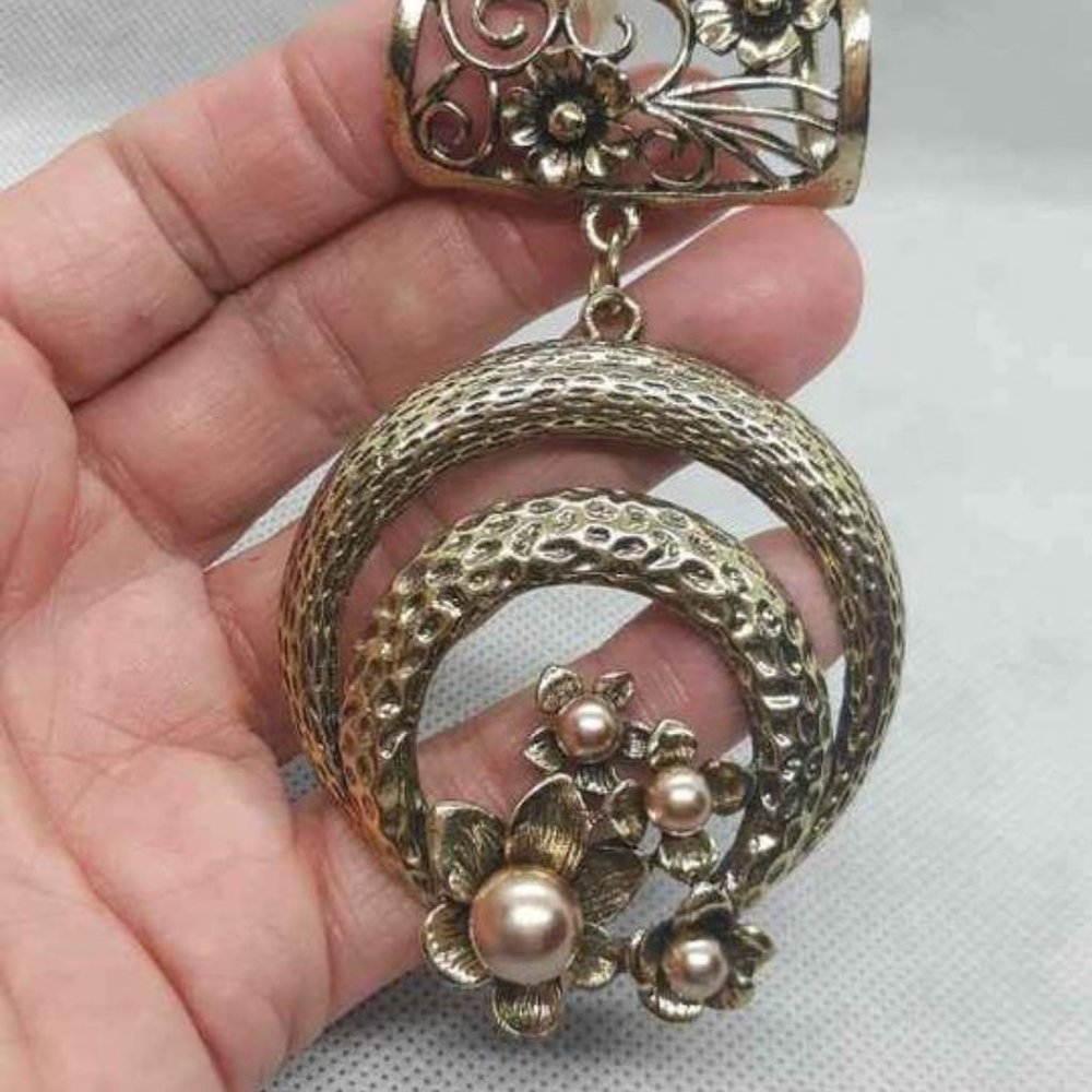 scarf slide pin clip with pearls vintage